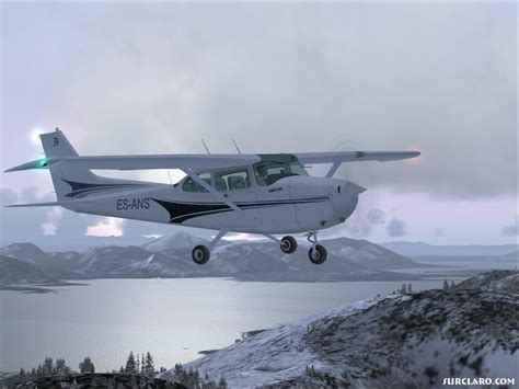 HI-TECH Automotive: Cessna 172 Skyhawk