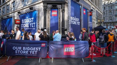 LEGO Store Leicester Square invites celebs for festive event