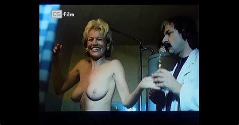 Naked Jana Svandova in Volná noha
