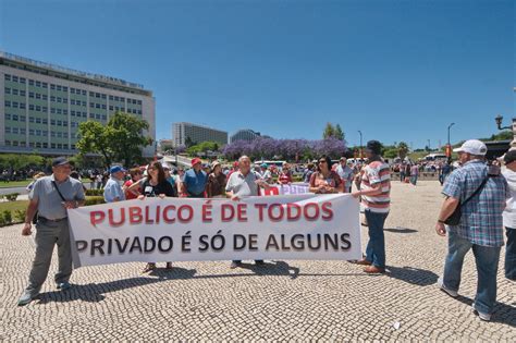 Marcha Em Defesa Da Escola P Blica Lisboa De Junho De