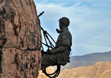 Estatua De La Presa Hoover Del Trabajador De La Presa Imagen De Archivo