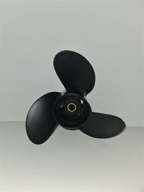 Tohatsu 4-5-6hp Propeller Aluminum Prop 3 Blade - Marine Zone