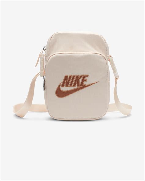 Nike Heritage Cross Body Bag 4L Nike SE