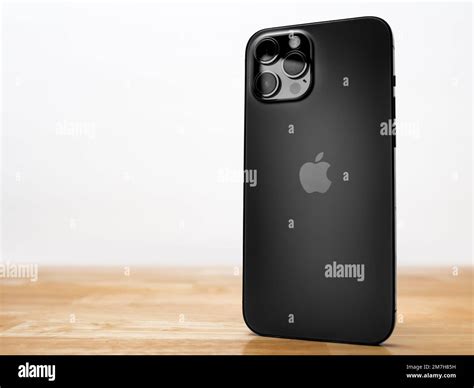 L iPhone 12 Pro Max est le téléphone portable 5G le plus avancé et le