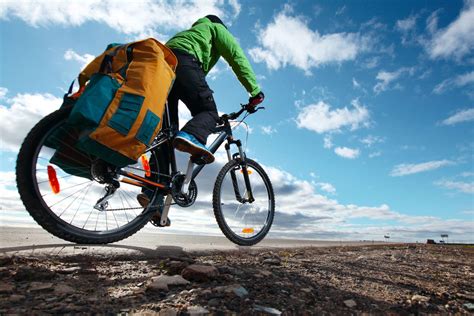 Voyage à vélo bien le préparer conseils meilleures destinations