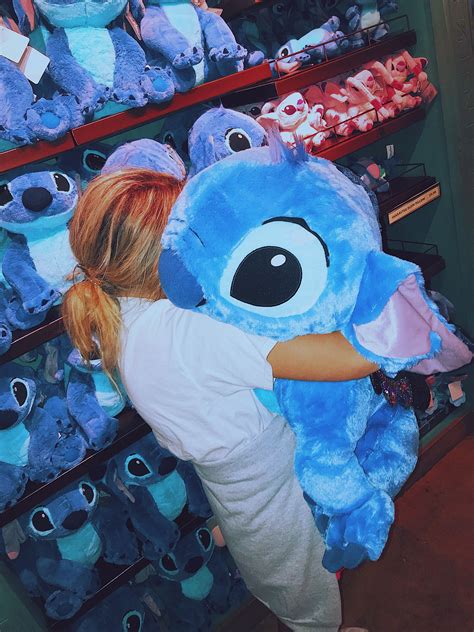 Stitch at Disney World || by Kendall Alford | Disneyland, Disney world ...