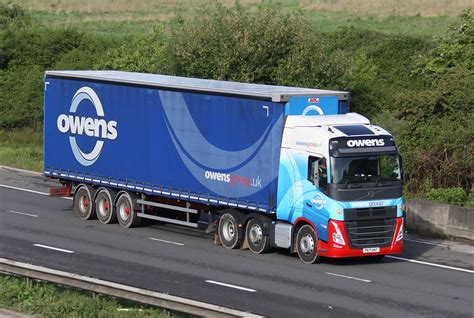 PN71HHT Owens Group Volvo FH 460 M5 Almondsbury 17 5 2022 Michael