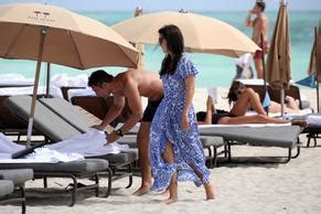 KATIE LEE Nude AZNude