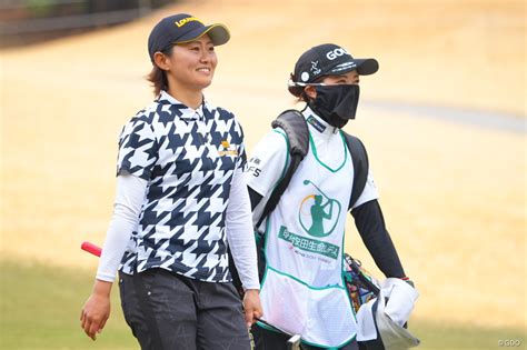 30歳の西木裕紀子が単独首位発進 西郷12位 前年覇者の稲見は50位【国内女子ツアー Lpga】｜gdo ゴルフダイジェスト・オンライン