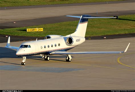 N59CF Gulfstream G450 Private Christian Schürmann JetPhotos