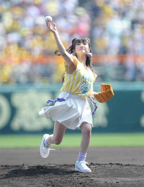 Nmb48の川上と木下、投打で“対決” 阪神「toraco Day」 読んで見フォト 産経フォト