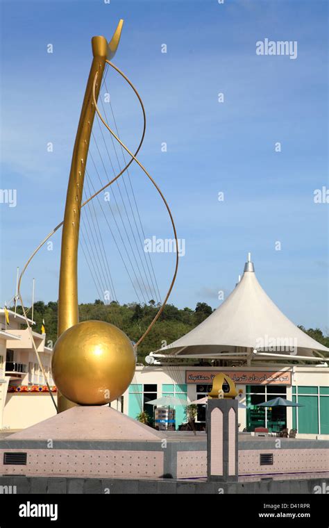 Brunei Bandar Seri Begawan Riverside Monument Stock Photo Alamy