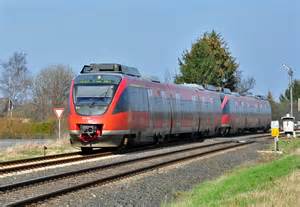 Re Von K Ln Nach Trier Bei Derkum Bahnbilder De