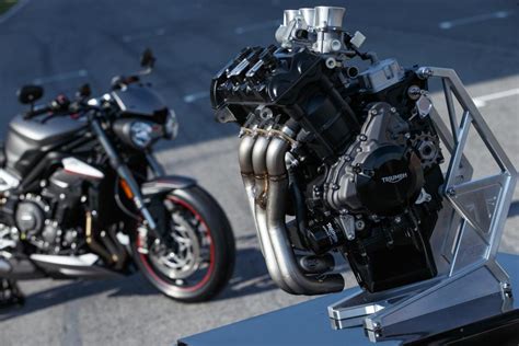 How Much Power Does the 2019 Triumph Moto2 Engine Make? - BikesRepublic.com