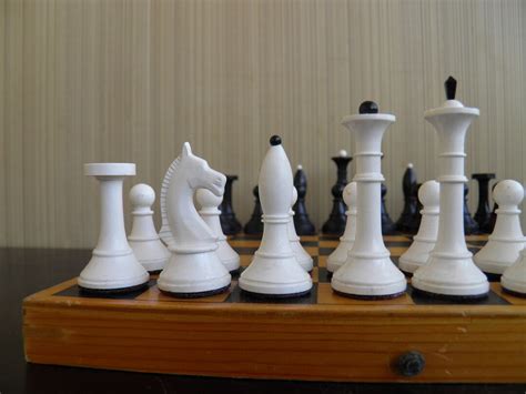 Chess. Vintage Travel Chess Set in Good Condition Plastic - Etsy