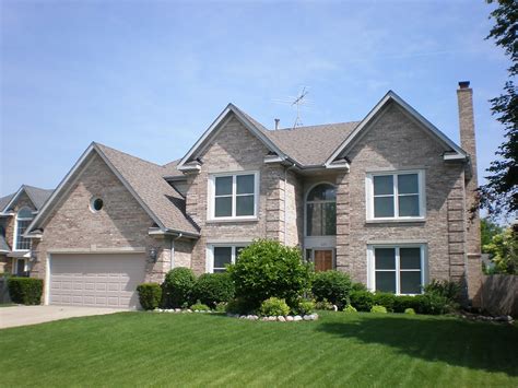 Roof Replacement Vinyl Siding Windy City Roofing And Siding Contractors