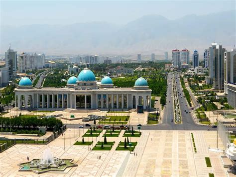 Ashgabat The Worlds Strangest And Flashy ‘city Of The Dead