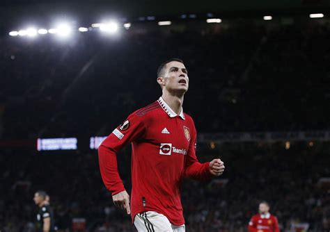 Ronaldo on target as Man Utd seal Europa League knockout spot | Reuters