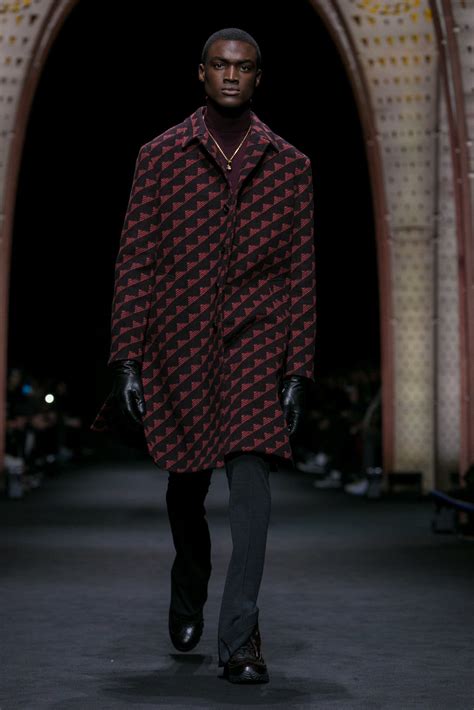 versace mens collection   york times