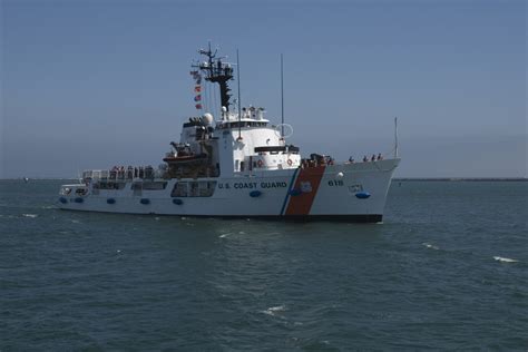 DVIDS Images CGC Active Arrives For Coast Guard Days