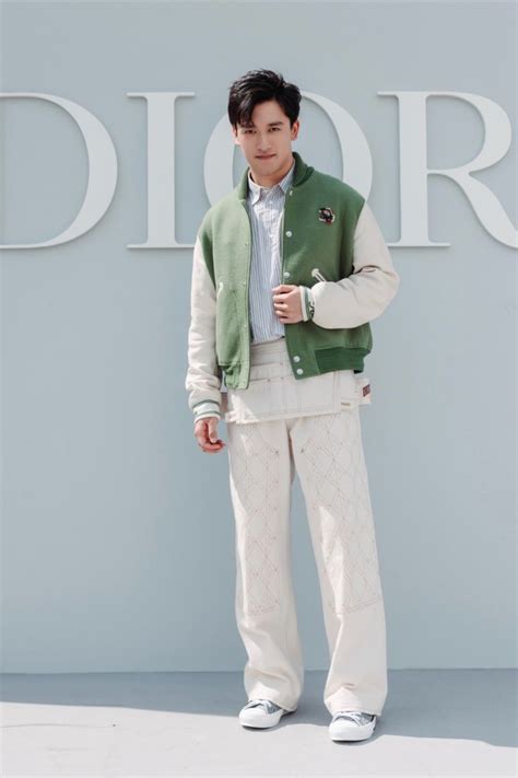 Zhou Guanyu Attends Dior Summer Show