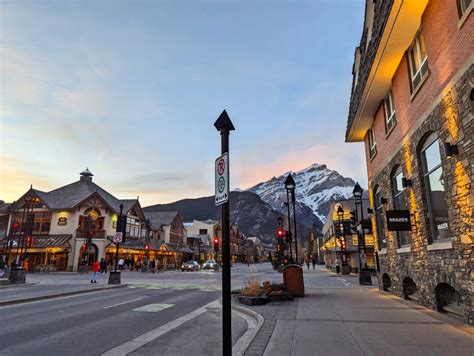 Mount Royal Hotel in Downtown Banff – Perfect Location and Rooftop Hot ...