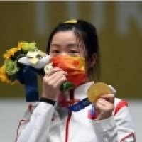 Olympics Chinese Shooter Yang Wins First Gold Medal Of Tokyo Olympics