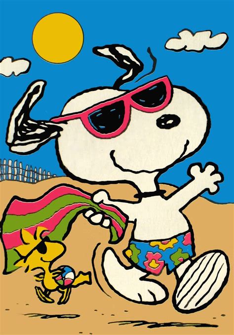 Snoopy Beach Picture Snoopy Beach Wallpaper