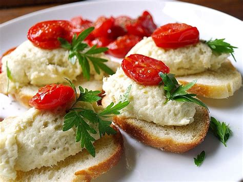 Crostini Con Baccal Mantecato