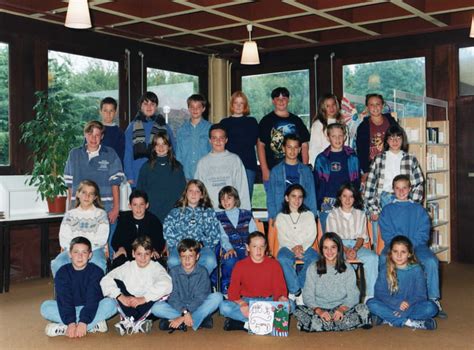 Photo de classe 5 ème D 1995 1996 de 1995 Collège Les Molières