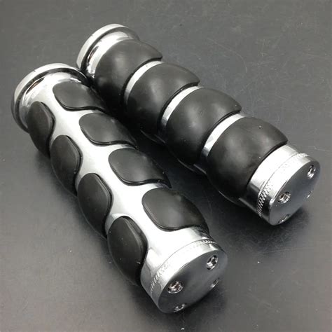 Aftermarket Free Shipping Motorcycle Parts Motorcycle Parts Hand Grips