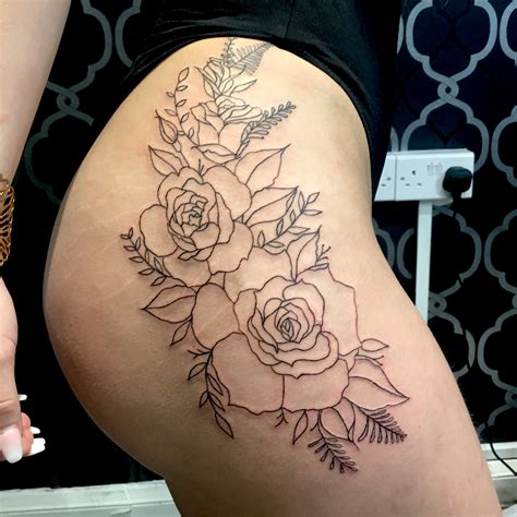 Upper Thigh Tattoos Roses