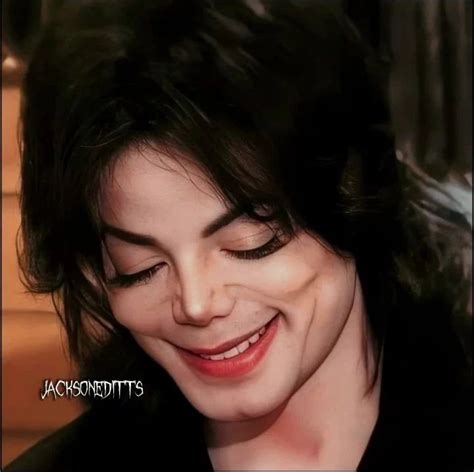 jacksoneditts on Instagram: “💚💛💙🖤 #michaeljackson #mjinocent #fanpage # ...