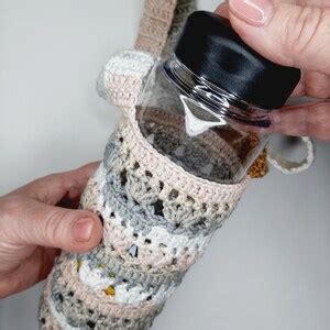 Crochet Bottle Cozy Pattern Easy Crochet Bottle Carrier Bag Crochet