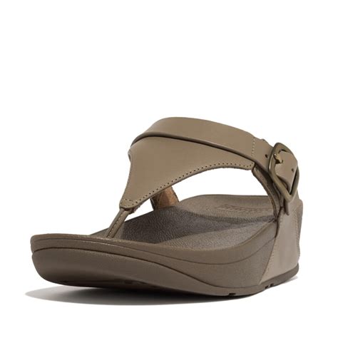 Fitflop Flip Flop Wedge Sandal in Brown | Lyst UK