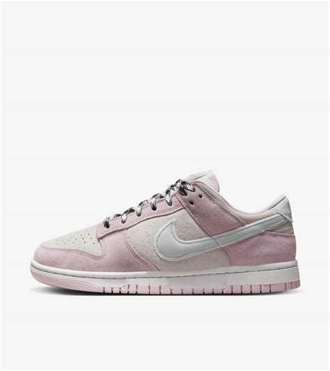 Women's Dunk Low 'LX Pink Foam' (DV3054-600) Release Date. Nike SNKRS