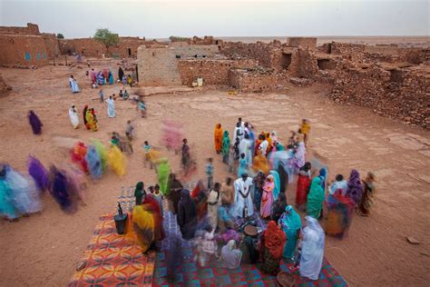 Mauritania - Into the Adrar — Mitchell Kanashkevich - Traditions ...