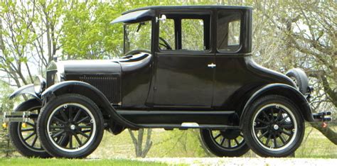 1927 Ford Model T Volo Museum