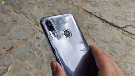 Análisis Del Moto E6 Plus El último Con Batería Extraíble