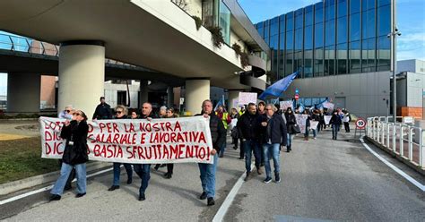 All Aeroporto Di Venezia Giornata Di Sciopero Degli Addetti Alla Sicurezza