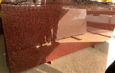 Big Slab India Gem Red Granite For Flooring Thickness 15 20 Mm At Rs