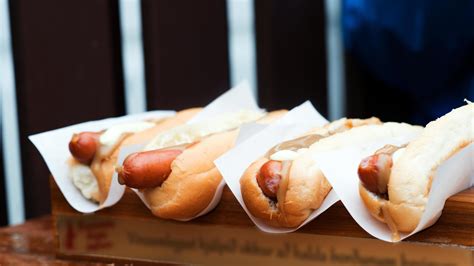 Delicious hot dogs ready to eat. Reykjavik 20788783 Stock Photo at Vecteezy