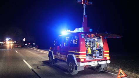 Toyotafahrer schleudert in den Gegenverkehr 31 Jähriger stirbt