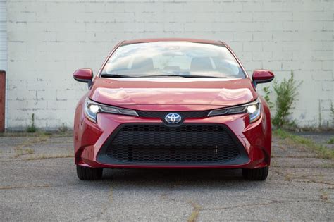 Toyota Corolla Hybrid packs the best parts of the Prius without the ...