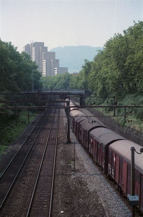 Zürich Aussersihl Bahneinschnitt Seebahngraben bei der Kreuzung