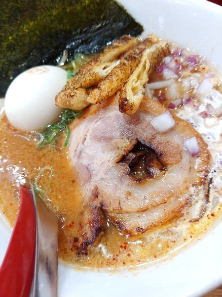 『ピリ辛芳醇味噌』のだ麺 ～縁～のレビュー ラーメンデータベース