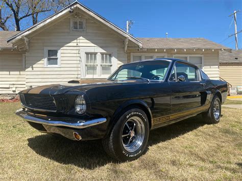 A greasers Mustang. - The Outsiders House Museum