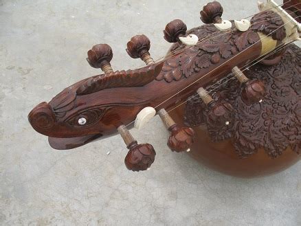 Rudra Veena for sale - Indian Music Forums