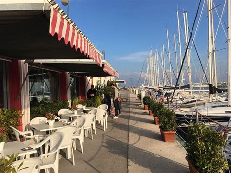 CIRCOLO NAUTICO San Benedetto Del Tronto Restaurant Bewertungen