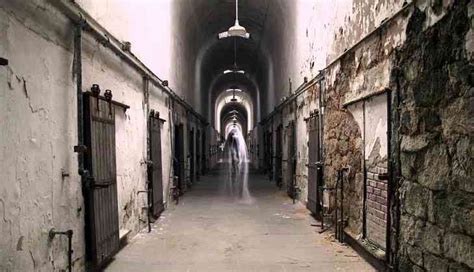 Haunted college campus: Stories of IIT Roorkee and 9 other Indian colleges and hostels will give ...